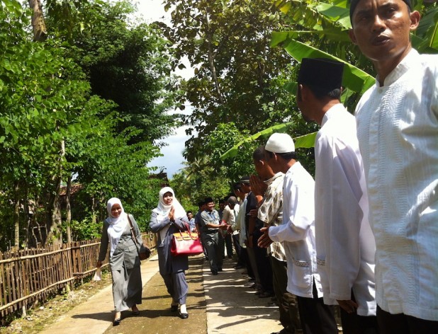 Masyarakat Menyambut Tim Penilai Lomba KUA