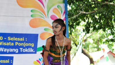 Atraksi Tari yang menarik di Gebyar Seni dan Budaya Desa Wisata Ponjong 2012